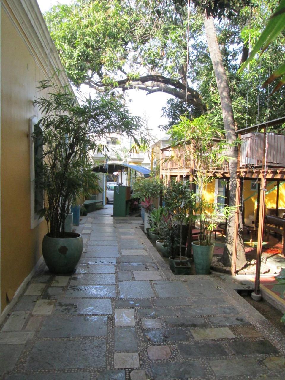 Hotel Du Parc Pondicherry Exterior photo