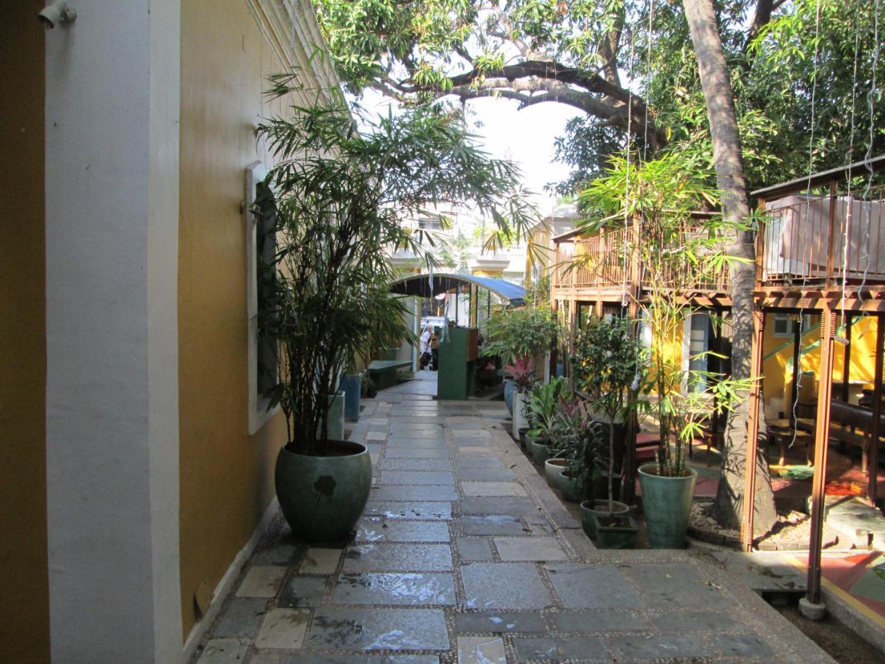 Hotel Du Parc Pondicherry Exterior photo